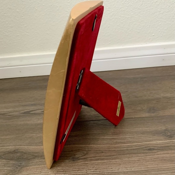 Philip Whitney Brighton Gold Picture Frame 6.5/8.5 Inches - Picture 3 of 13